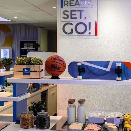 فندق Ibis Budget Des Maures